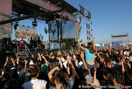 2006 Ultra Music Festival, photo by Robert Giordano