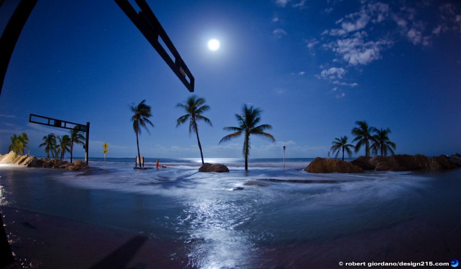 Oct 28 2012 Moonlight on A1A - A1A Flooding, Fort Lauderdale