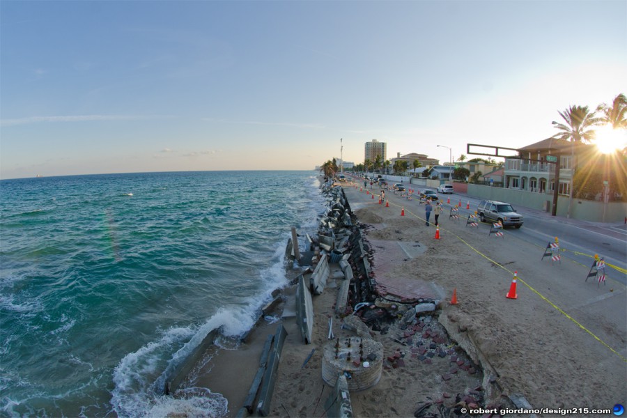 Nov 26 2012 Traffic Signal Gone - A1A Flooding, Fort Lauderdale