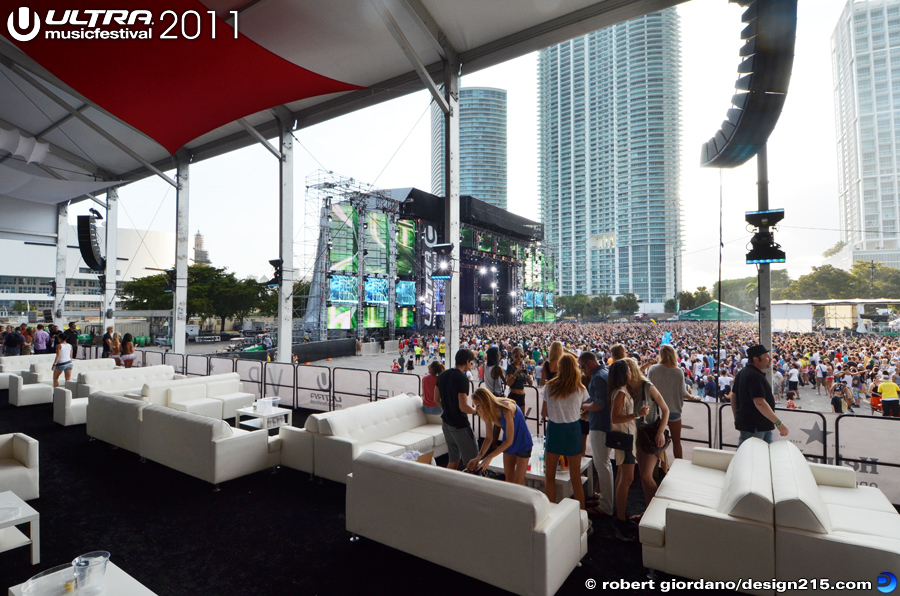 VIP Tent, Day 1 - 2011 Ultra Music Festival